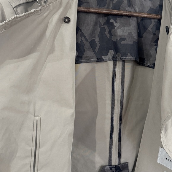 Zara - Men’s Trench Coat, Size Large, Colour Tan - Picture 3 of 7